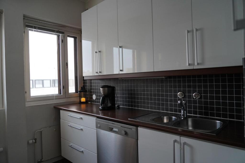 Cozy&Bright 2-Bedroom Apartment Washer&Dryer, King Size Bed Rovaniemi Exterior foto